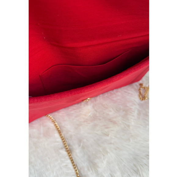 Francesca Clutch Evening Bag Gold Red Beaded Heart Chain Shoulder Strap NWT - Picture 5 of 12